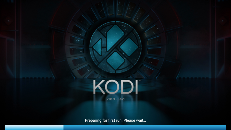 Attendez quelques secondes que Kodi s'installe complètement